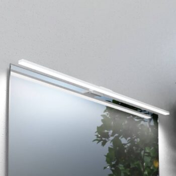 LED zrkadlové svetlo Triga, IP44, biele, 80 cm, 3 000 K