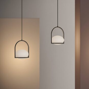 LEDS-C4 Coco Single závesná lampa čierna/biela