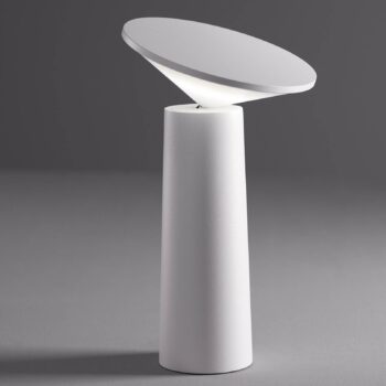 LEDS-C4 LED dobíjacia stolová lampa Cocktail, biela, výška 21,5 cm