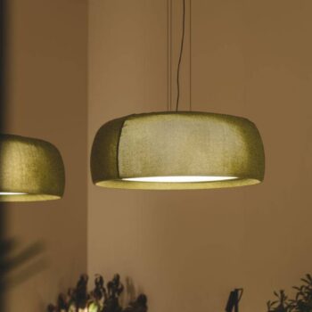 LEDS-C4 LED závesná lampa Gong, zelená, 4 000 K, Ø 61,2 cm, tkanina