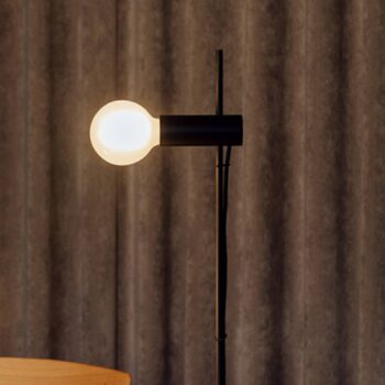 LEDS-C4 Nude Single stojaca lampa E27 čierna