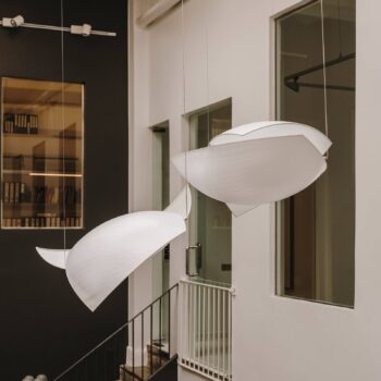 LEDS-C4 Voiles závesná lampa 95x70cm fázový výrez