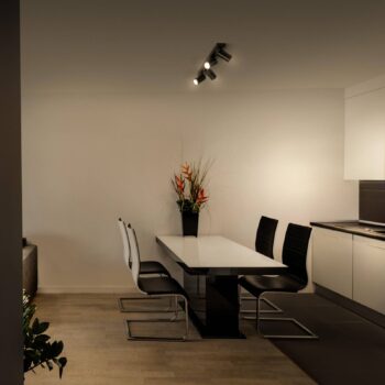 LEDVANCE Osemhranný LED reflektor, čierny, kov, 60 cm, GU10