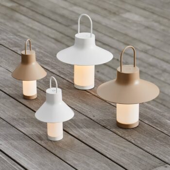 LOOM DESIGN LED dobíjacia stolová lampa Shadow Large, béžová, IP65