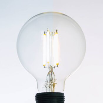 LUUMR Smart LED žiarovka číra E27 G95 7W Tuya WLAN CCT