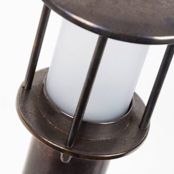 Lampa Resident 3 s mosadznou základňou, bronzová