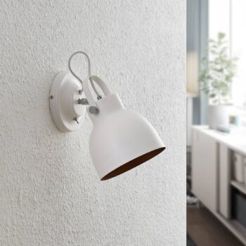 Lindby Adirta kovová nástenná lampa biela