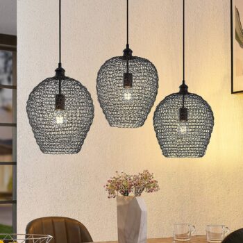Lindby Benja závesná lampa, 3-plameňová, čierna