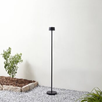 Lindby LED dobíjacia stojacia lampa Isason, čierna, hliník, Ø 11 cm