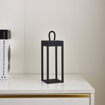 Lindby LED dobíjacia stolná lampa Iruna, čierna, kov, 27 cm, stmiev.