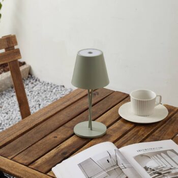 Lindby LED dobíjacia stolová lampa Janea CROSS, zelená, kov