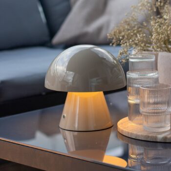 Lindby LED dobíjacia stolová lampa Nevijo, sivá, Ø18cm, USB, stmievač