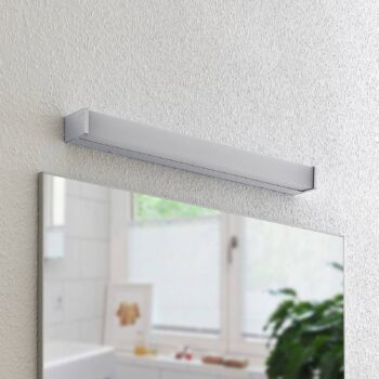 Lindby LED kúpeľňové svietidlo Klea, 60 cm, chróm, kov, IP44