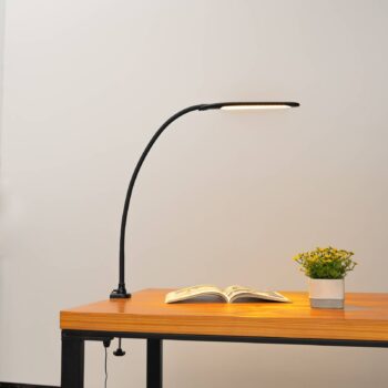 Lindby LED lampa Nilay, výška 70 cm, CCT, domáca kancelária