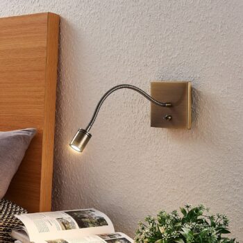 Lindby LED nástenné svietidlo Mayar, 2, mosadz, lampa na čítanie, 11 cm
