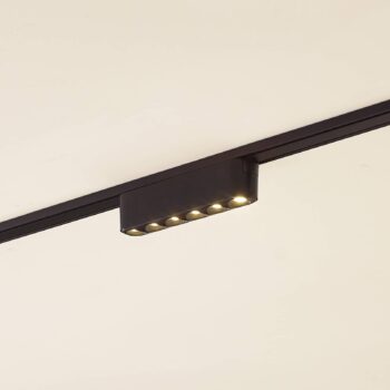 Lindby LED pásik 48V Lumaro, čierny, 6 bodov, 2,4 cm, stmievateľný
