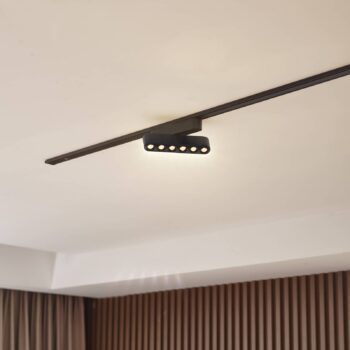 Lindby LED pásik 48V Lumaro, čierny, 6bodový, otočný, stmievateľný