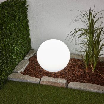 Lindby LED solárna lampa Lago, Ø 30 cm, guľa, zemný hrot, biela
