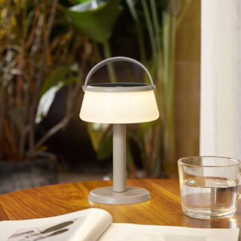 Lindby LED solárna stolová lampa Mikkel, béžová, stmievateľná, 7 cm