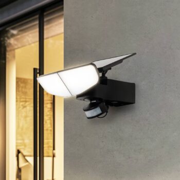 Lindby LED solárne nástenné svietidlo Naelin, čierne, senzor, IP44