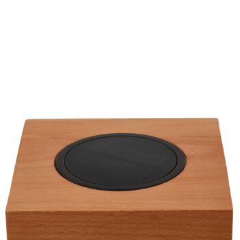 Lindby LED solárne terasové svetlo Peransa, drevo, výška 25 cm