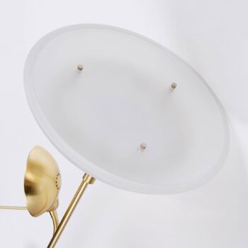 Lindby LED stojacia lampa Yveta, mosadz, kov, stmievateľná, 183 cm