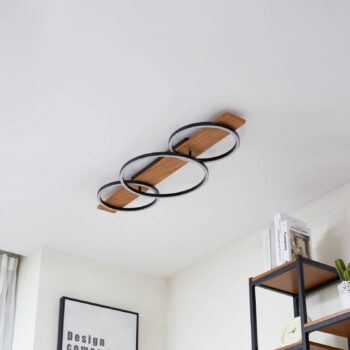 Lindby LED stropné svietidlo Galad, čierne, drevo, 3 svetlá, 98 cm