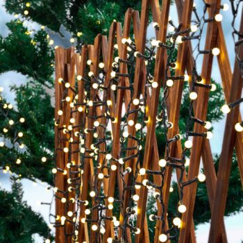 Lindby LED svetelná reťaz Miyu, 1 800 K, časovač, 15 m, IP44