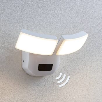 Lindby LED vonkajšie nástenné svietidlo Nikias, 30 cm, senzor, 2 svetlá, biele