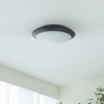 Lindby LED vonkajšie stropné svietidlo Naira, sivé, senzor, 30 cm, IP65