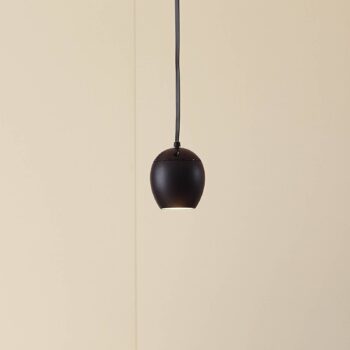 Lindby LED závesné svetlo Lumaro, čierne, Ø6,2 cm, 48V, stmievateľné