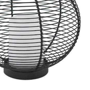 Lindby Mairuna solárna LED lucerna čierna, 22,7 cm