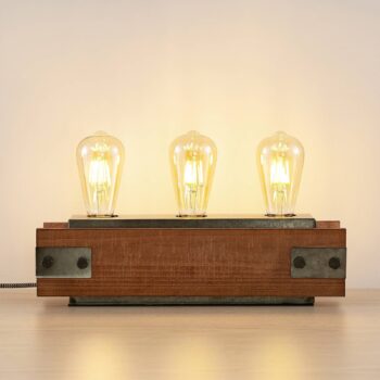 Lindby Nilaska stolná lampa, 3-plameň