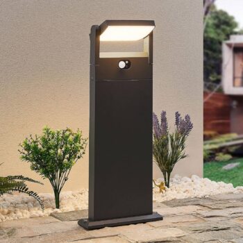 Lindby Novalie LED solárne cestné svetlo
