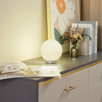 Lindby Smart LED stolová lampa Cosmia, biela, sklo, Tuya