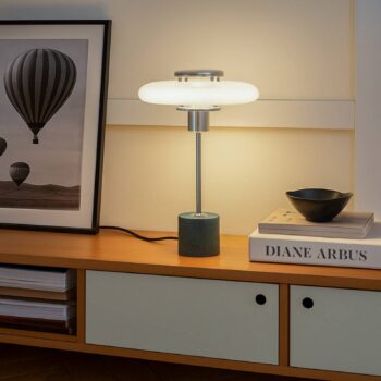 Lindby Stolová lampa Branford, retro, biela/zelená opálové sklo/mramor