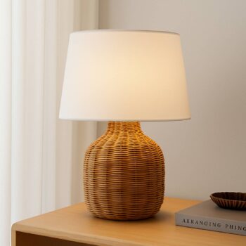 Lindby Stolová lampa Lirenda, výška 52 cm, ratan, prírodná/biela