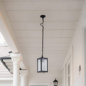 Lindby Vonkajšia závesná lampa Bolgar, čierna, kov, sklo