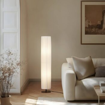 Lindby stojaca lampa Virelle, biela, textil, výška 117 cm, E27