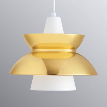Louis Poulsen Doo-Wop – závesná lampa mosadz