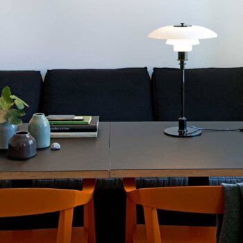 Louis Poulsen PH 3/2 stolná lampa, čierna
