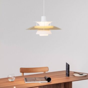 Louis Poulsen PH 5 Mini mosadzná lampa, Ø 30 cm