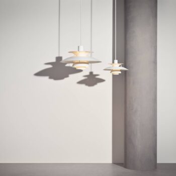 Louis Poulsen PH 5 závesná lampa monochróm, biela