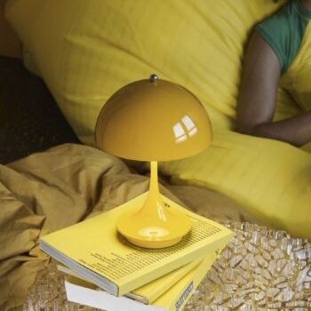 Louis Poulsen Panthella Portable 160 V3, nepriehľadná žltá