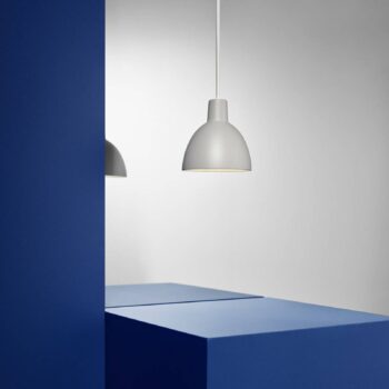 Louis Poulsen Toldbod 120 závesná lampa svetlosivá