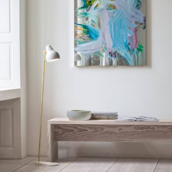 Louis Poulsen VL38 – stojaca LED lampa, biela
