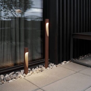 Louis Poulsen cestné svetlo Flindt, 927, corten 70 cm základňa 24 V