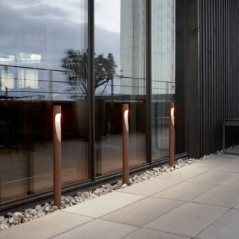 Louis Poulsen cestné svetlo Flindt, 930, corten 70 cm základňa 24 V