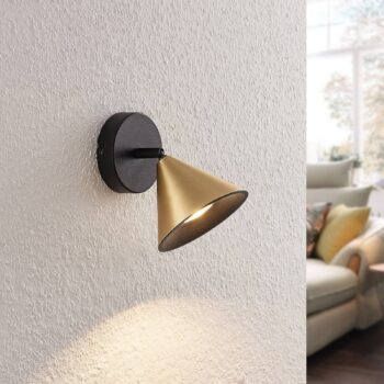 Lucande Kartio stropné svetlo 1-sv. sklopné mosadz