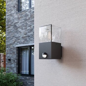 Lucande Keke vonkajšia nástenná lampa so snímačom
